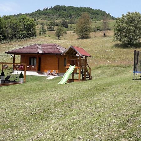 이바니차 Turizam Koturovic B&B 외부 사진